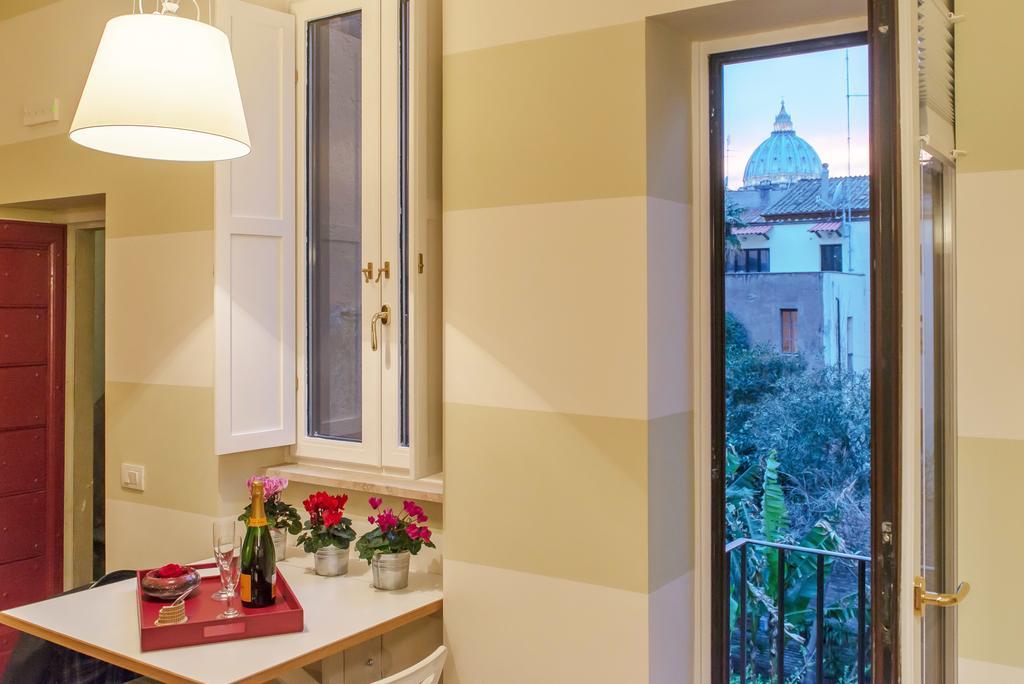 Appartamento La Porta Rossa Di Borgo - Vatican Luxury